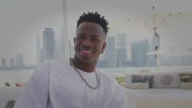 والد ووالدة فينيسيوس جونيور