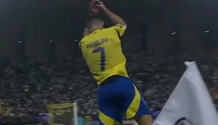 تشكيلة النصر ضد القادسية