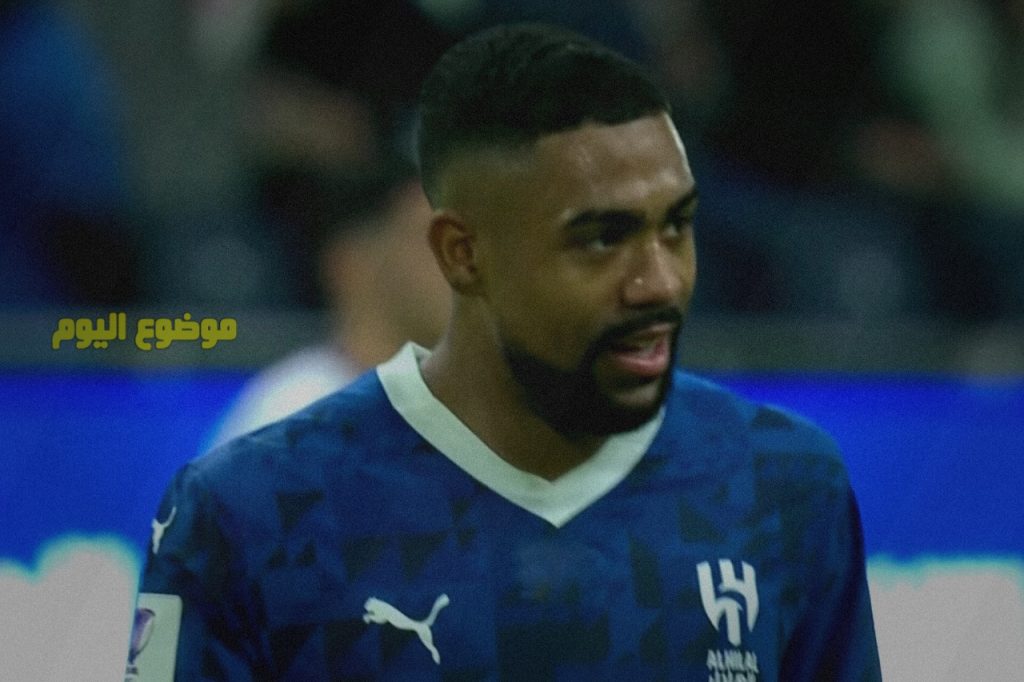 القنوات الناقلة لمباراة الهلال ضد الرائد في الدوري السعودي 2024-2025