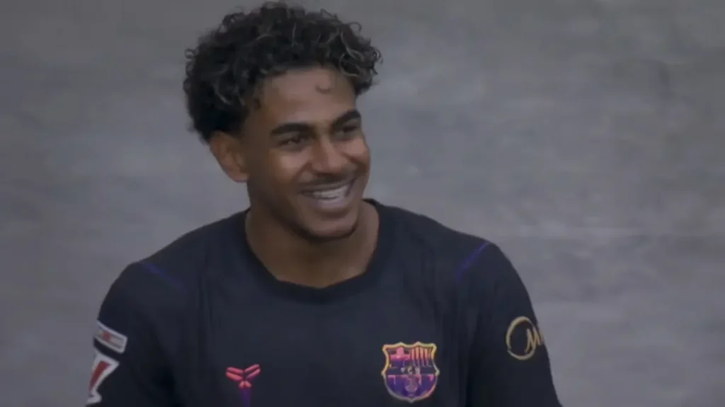 تشكيلة برشلونة ضد باريس سان جيرمان في دوري أبطال أوروبا 